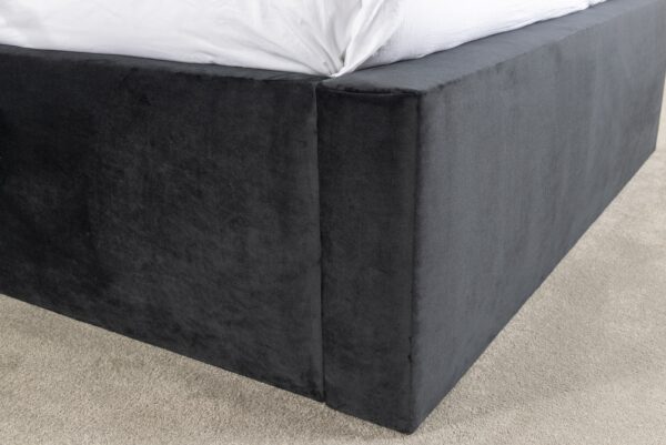 Oliver Sons the Sharad Metal Bed - Image 7